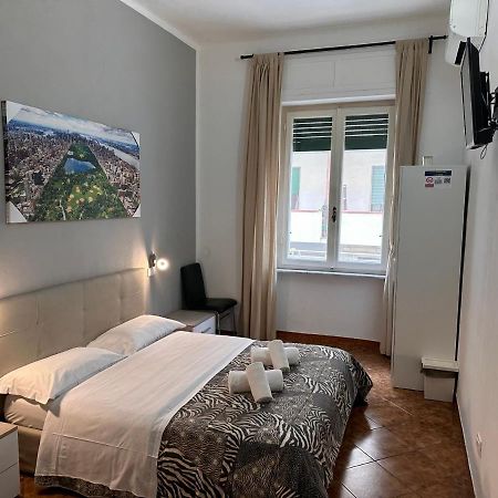 Crown Guest House Pisa Buitenkant foto